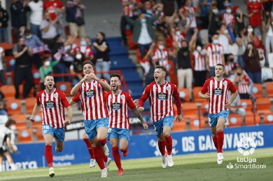 Manu Barreiro celebra el gol de la victòria local. Manu Barreiro celebra el gol de la victòria local.