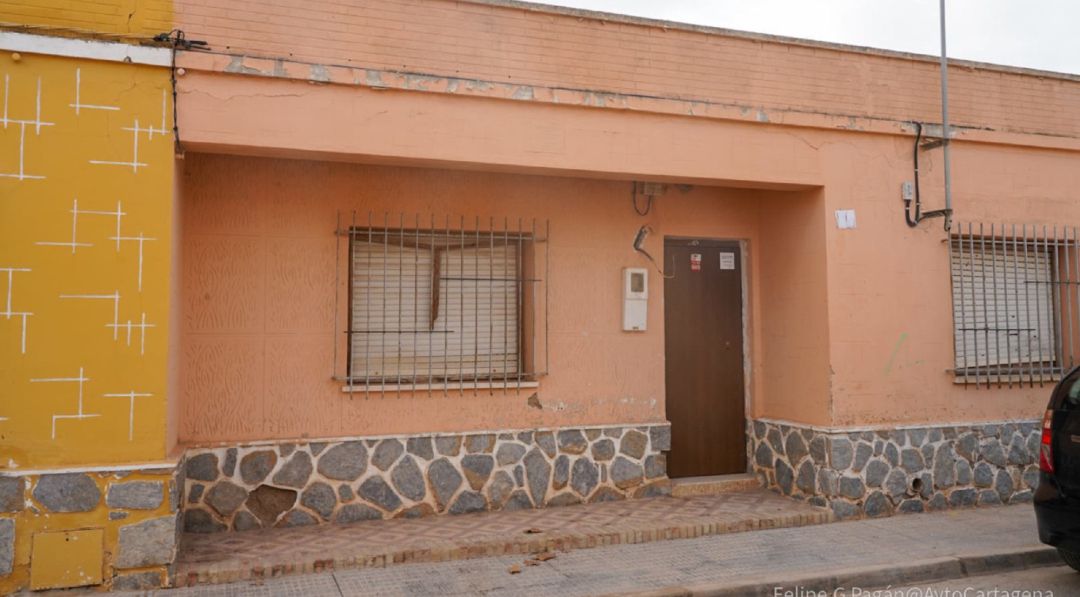 Vivienda adquirida por el ayuntamiento para alquiler social en Pozo Estrecho Vivienda adquirida por el ayuntamiento para alquiler social en Pozo Estrecho