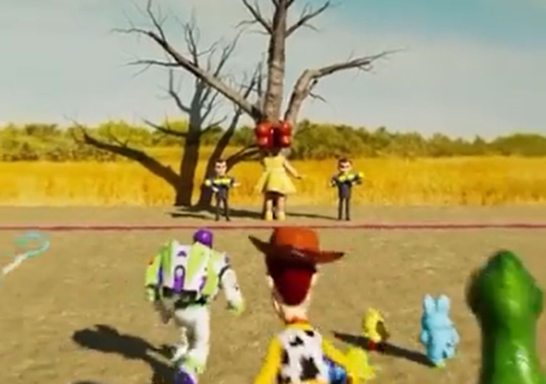 Fotograma del vídeo en el que se fusionan 'El Juego del Calamar' y la película de Pixar 'Toy Story' Fotograma del vídeo en el que se fusionan 'El Juego del Calamar' y la película de Pixar 'Toy Story'