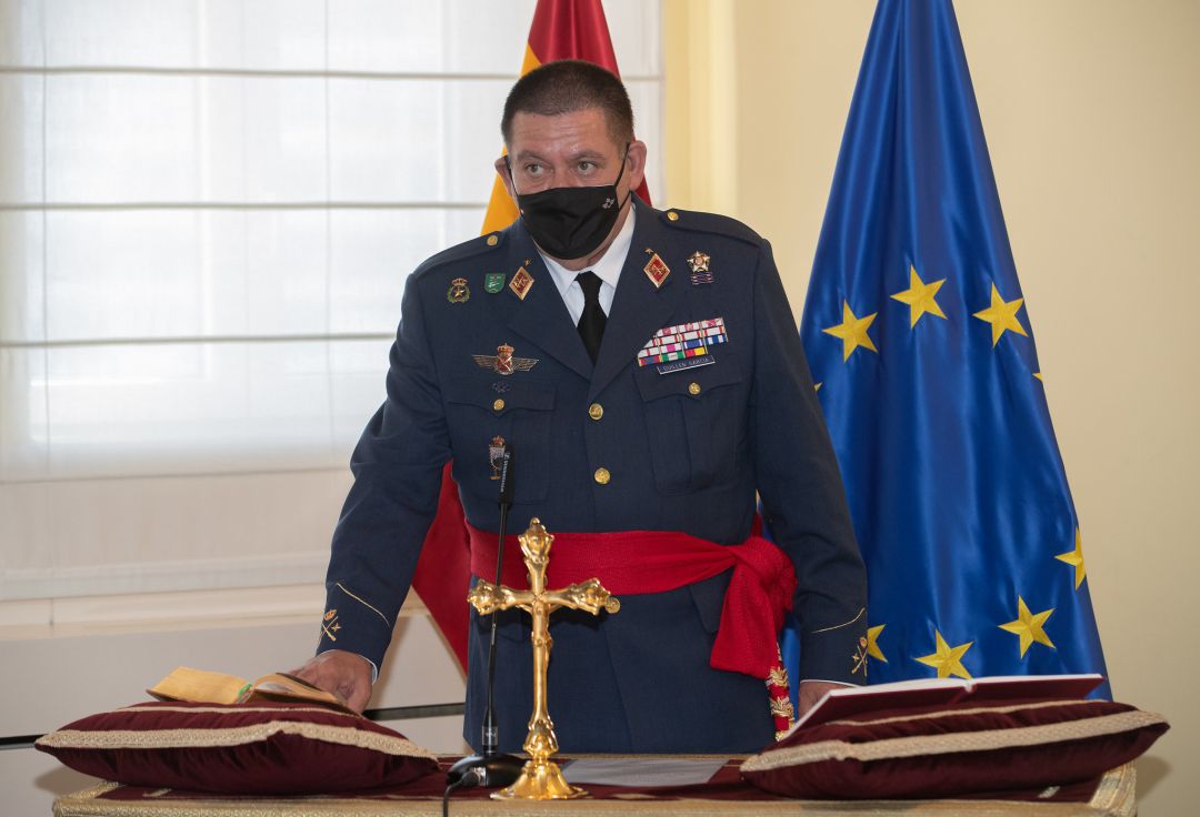 El general Guillén García, toma posesión como nuevo director del Gabinete Técnico de la ministra de Defensa El general Guillén García, toma posesión como nuevo director del Gabinete Técnico de la ministra de Defensa