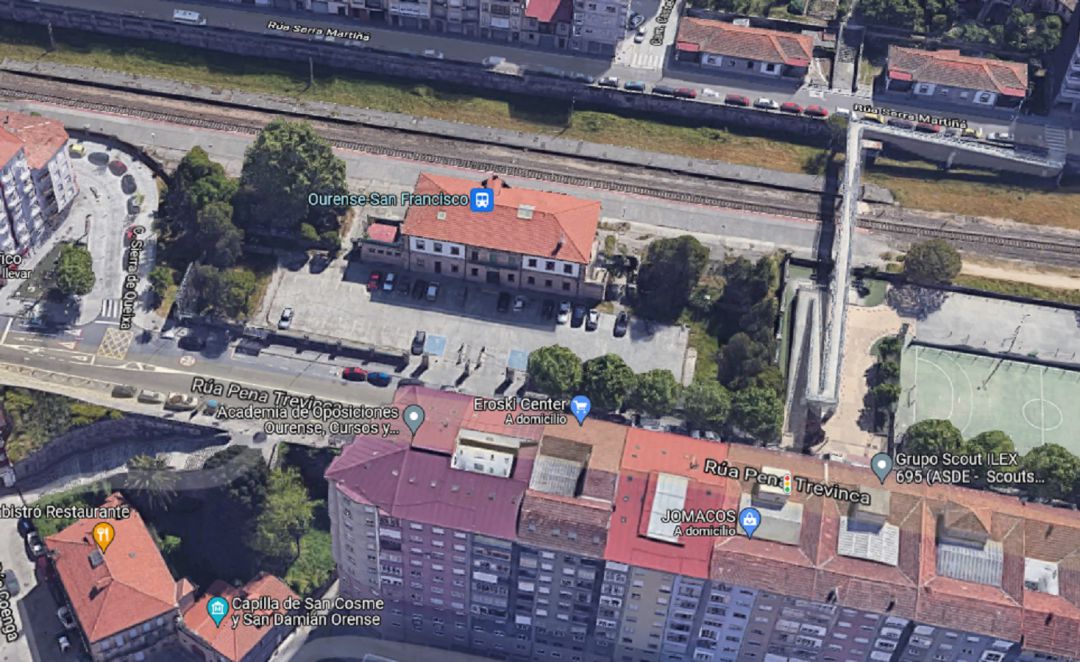 Los vecinos del barrio tienen el centro de salud de A Cuña como referencia en estos momentos Los vecinos del barrio tienen el centro de salud de A Cuña como referencia en estos momentos