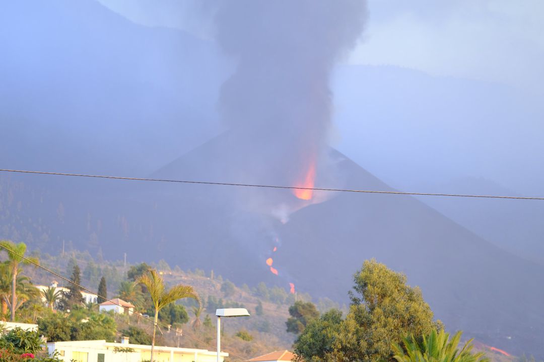 El volcán de Cumbre Vieja el día en el que la erupción El volcán de Cumbre Vieja el día en el que la erupción