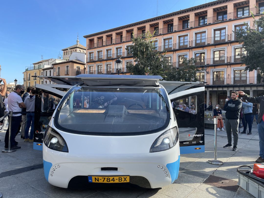La Stella Vita tiene placas solares en el techo La Stella Vita tiene placas solares en el techo
