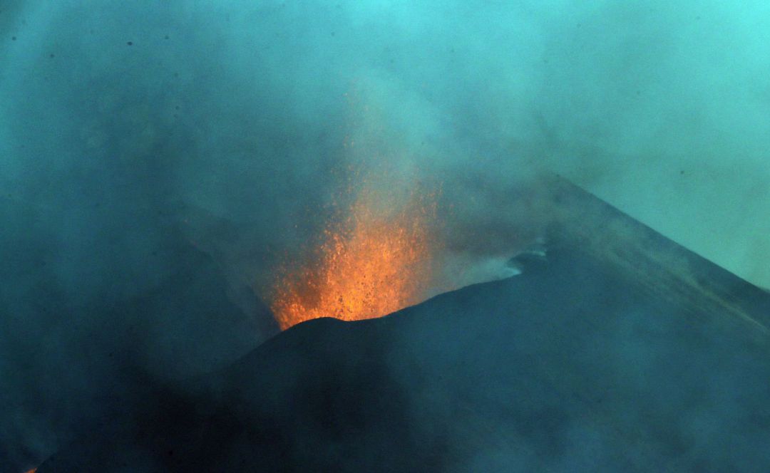 El volcán de La Palma cumple 22 días de actividad, que comenzó con la erupción el pasado 19 de septiembre El volcán de La Palma cumple 22 días de actividad, que comenzó con la erupción el pasado 19 de septiembre