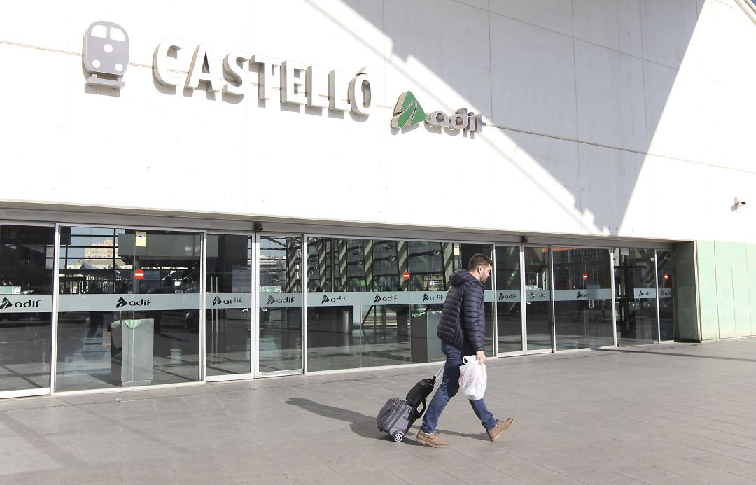 Estación Adif Castelló. Estación Adif Castelló.