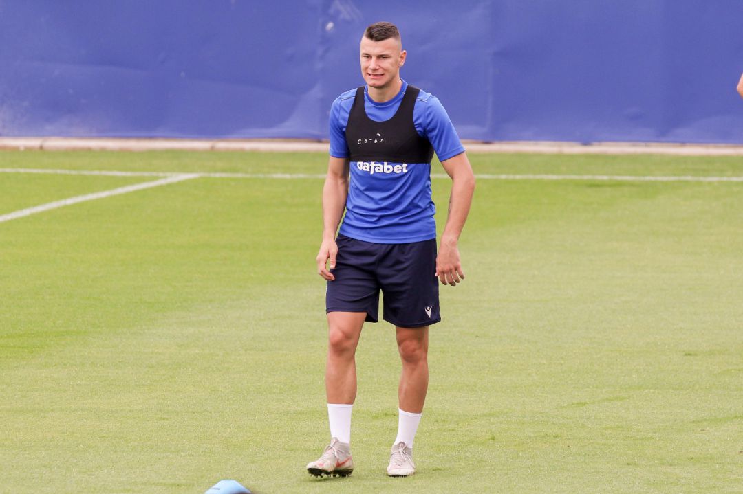 Osmajic durante un entrenamiento Osmajic durante un entrenamiento