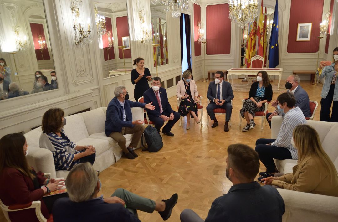 Rafael Tabarés, comisionado de la Salud Mental, en su visita a les Corts Rafael Tabarés, comisionado de la Salud Mental, en su visita a les Corts