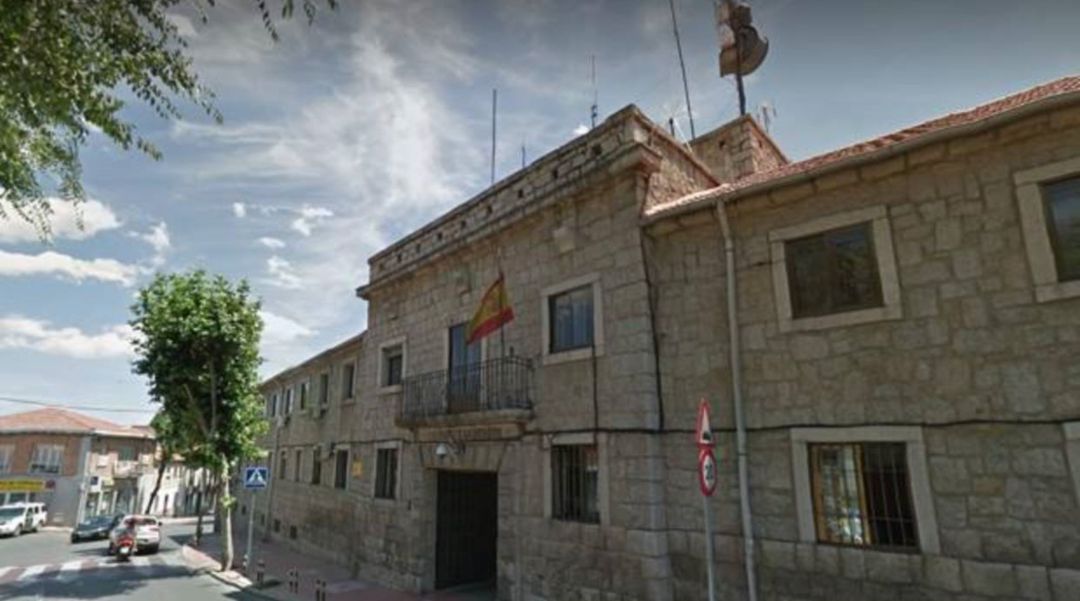 Actual cuartel de la Guardia Civil en Colmenar Viejo Actual cuartel de la Guardia Civil en Colmenar Viejo
