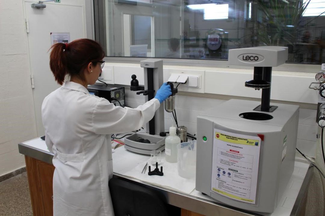 Laboratorio, muestra, microscopio
Laboratorio, muestra, microscopio