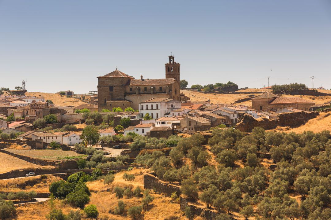 El pueblo de Alcántara (Extremadura). El pueblo de Alcántara (Extremadura).