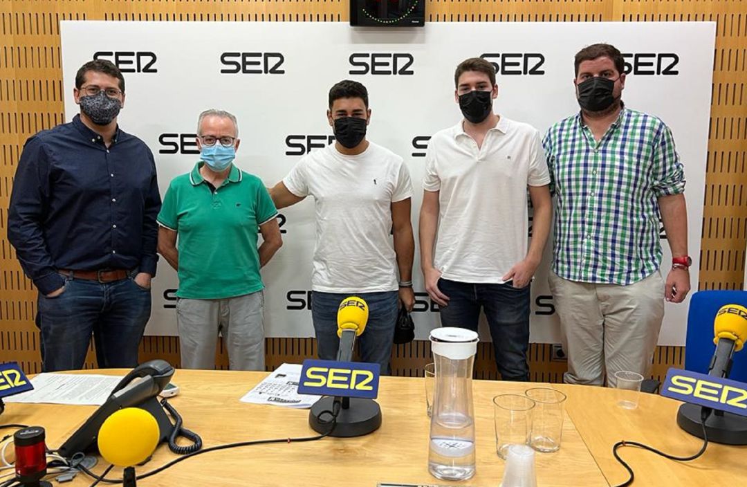 Jose Antonio Sánchez, Pedro García, Álex Asís, Damián Alacid y Alberto Lozano Jose Antonio Sánchez, Pedro García, Álex Asís, Damián Alacid y Alberto Lozano
