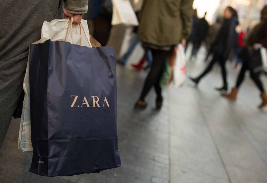 Bolsas de la compañía Inditex. Bolsas de la compañía Inditex.