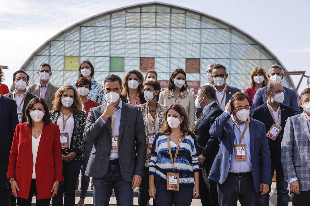 Foto de familia del 40º Congreso del PSOE Foto de familia del 40º Congreso del PSOE