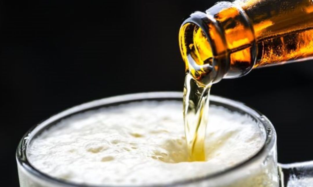 Botella de cerveza. Botella de cerveza.