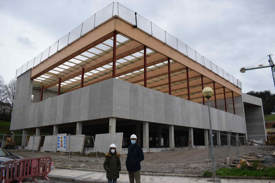 Polideportivo en construcción donde ha ocurrido el accidente Polideportivo en construcción donde ha ocurrido el accidente