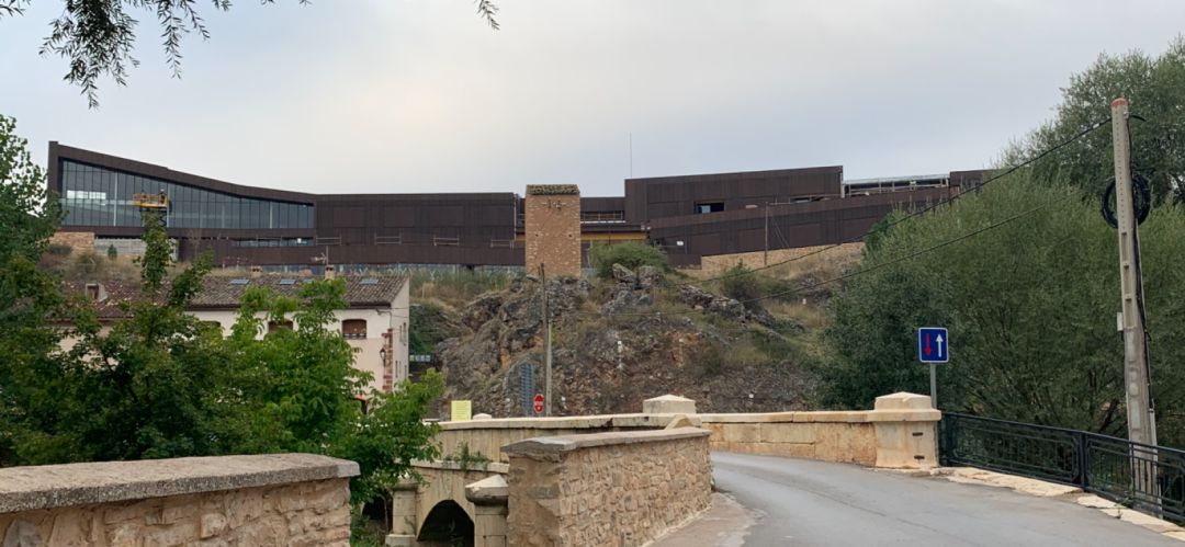 Parador Molina al fondo Parador Molina al fondo
