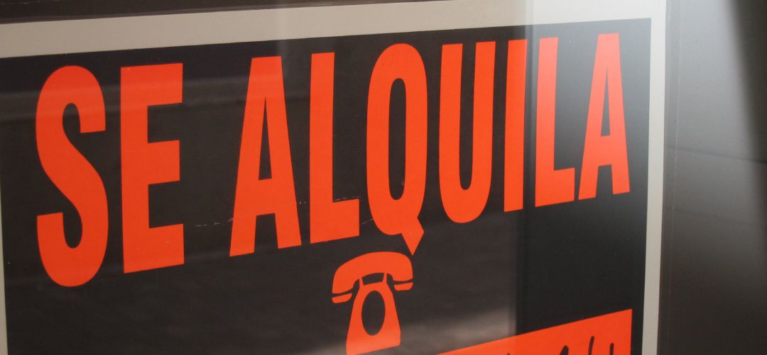 Cartel de 'se alquila' Cartel de 'se alquila'