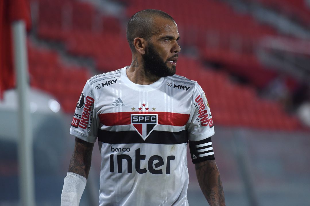Dani Alves, en un partido con el Sao Paulo Dani Alves, en un partido con el Sao Paulo