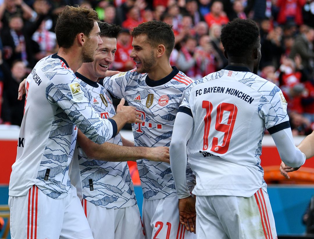 Lewandowski celebrando uno de los goles Lewandowski celebrando uno de los goles