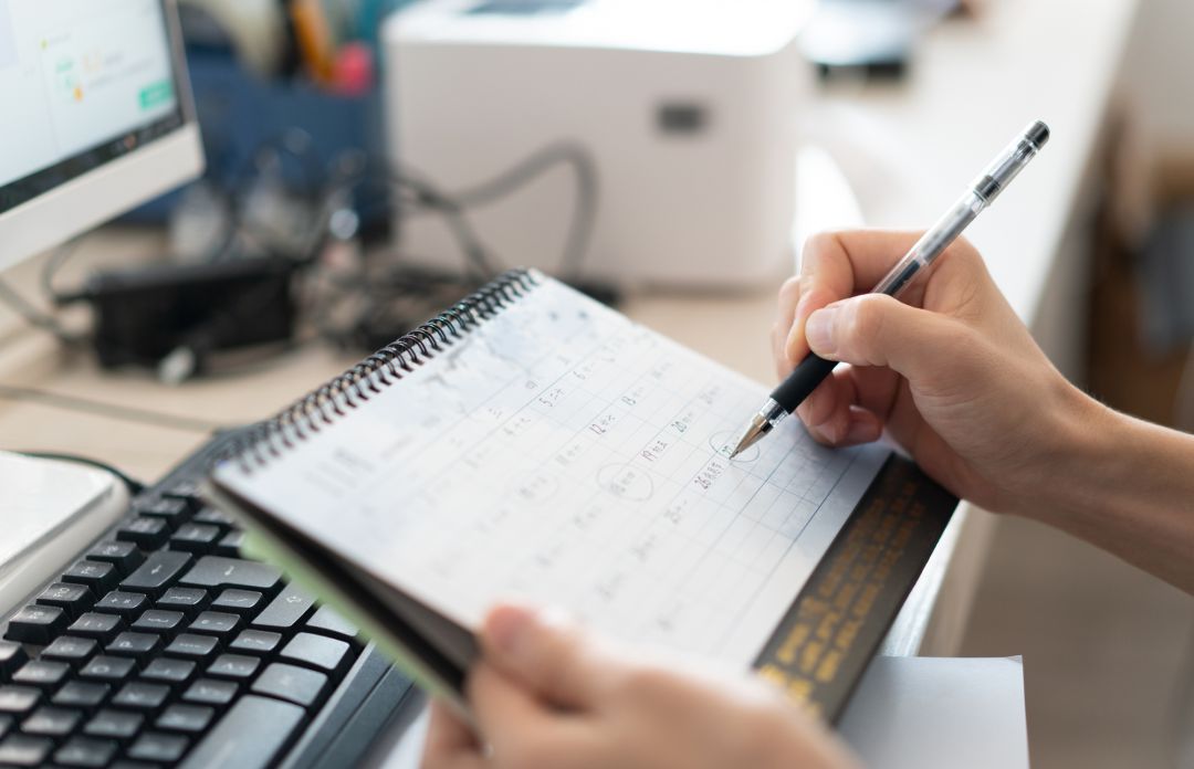 Consulta el calendario laboral de 2022. Consulta el calendario laboral de 2022.
