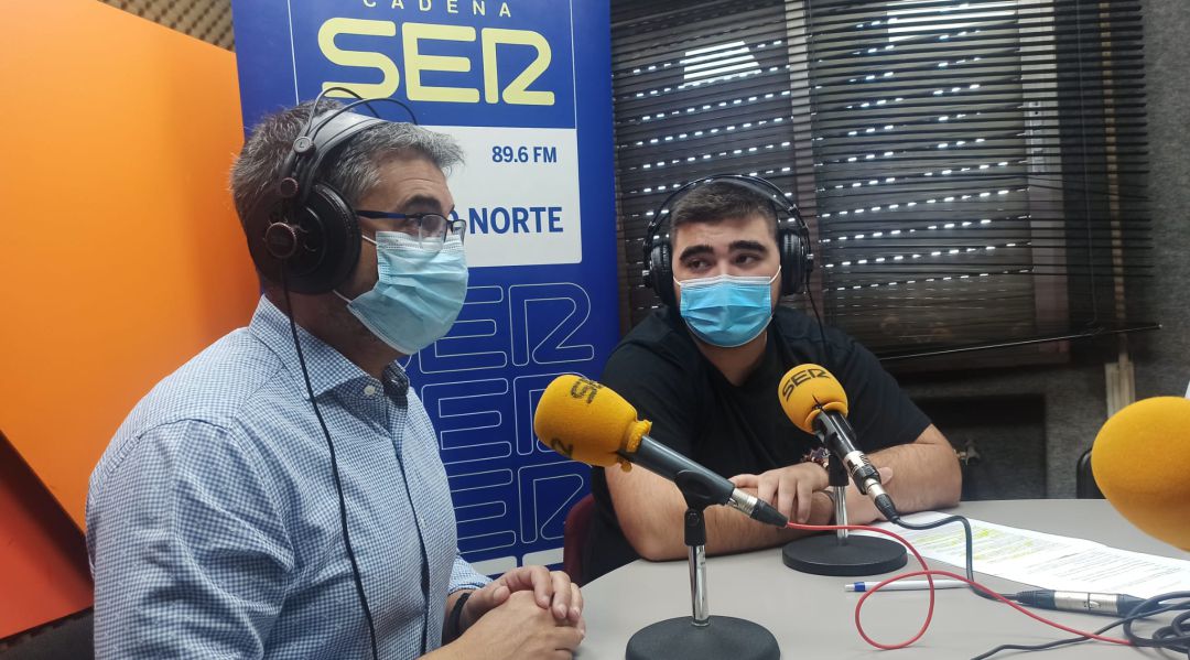 Rafael Sánchez Acera, vicealcalde de Alcobendas y Sergio Moro, coordinador Consejo de la Juventud en los estudios de SER Madrid Norte Rafael Sánchez Acera, vicealcalde de Alcobendas y Sergio Moro, coordinador Consejo de la Juventud en los estudios de SER Madrid Norte