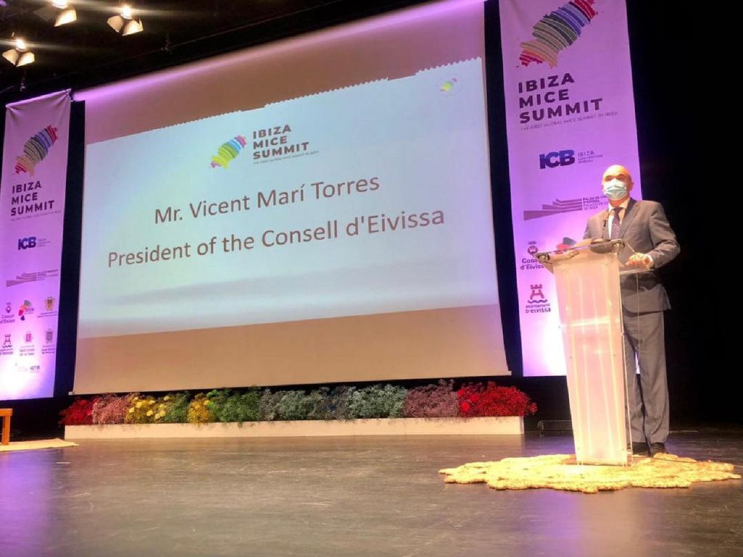 Vicent Marí durante su intervención Vicent Marí durante su intervención