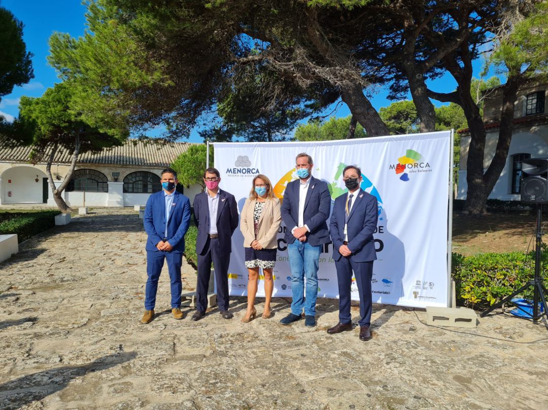 El Llatzeret acollirà aquest congrés que definirà les actuacions a realitzar per potenciar el turisme de natura. El Llatzeret acollirà aquest congrés que definirà les actuacions a realitzar per potenciar el turisme de natura.