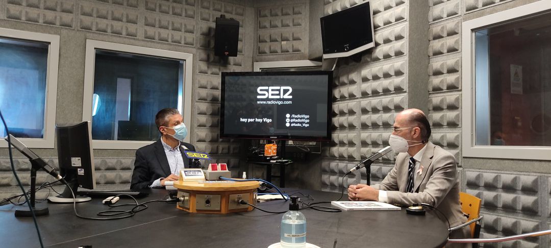 Jesús Vázquez Almuíña en Radio Vigo Jesús Vázquez Almuíña en Radio Vigo