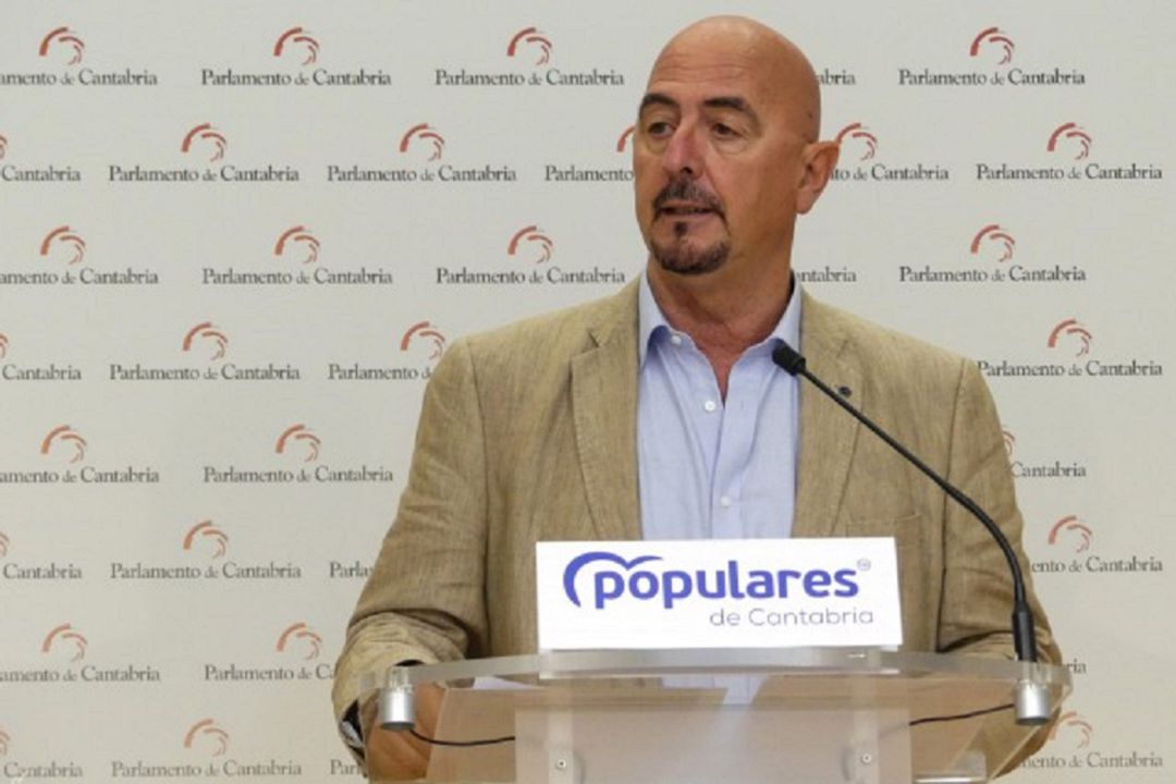 César Pascual, diputado popular César Pascual, diputado popular
