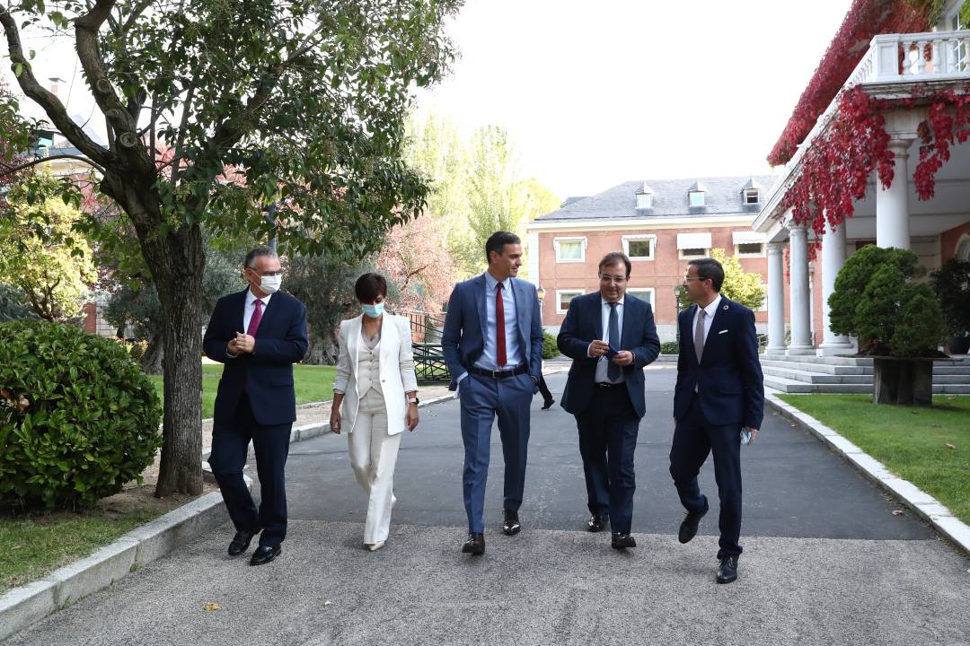 Foto antes de la reunión Foto antes de la reunión