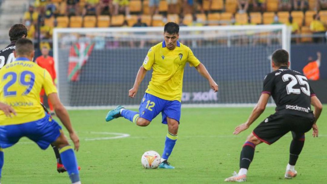 Alarcón analizó la actualidad del Cádiz CF Alarcón analizó la actualidad del Cádiz CF