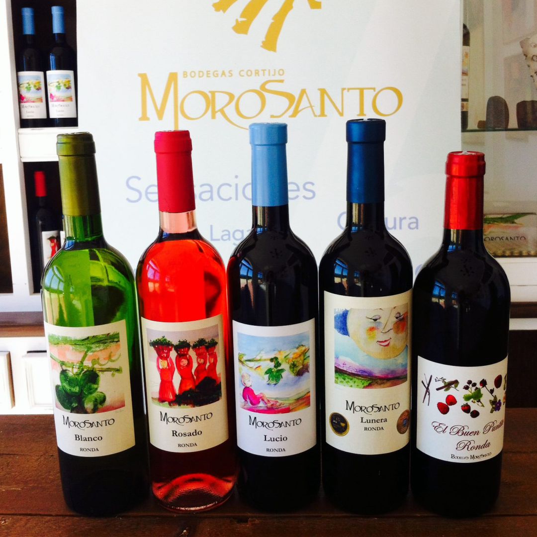 El vino Lunera y el Blanco Morosanto han sido premiados en esta edición de los Premios Zarcillo El vino Lunera y el Blanco Morosanto han sido premiados en esta edición de los Premios Zarcillo