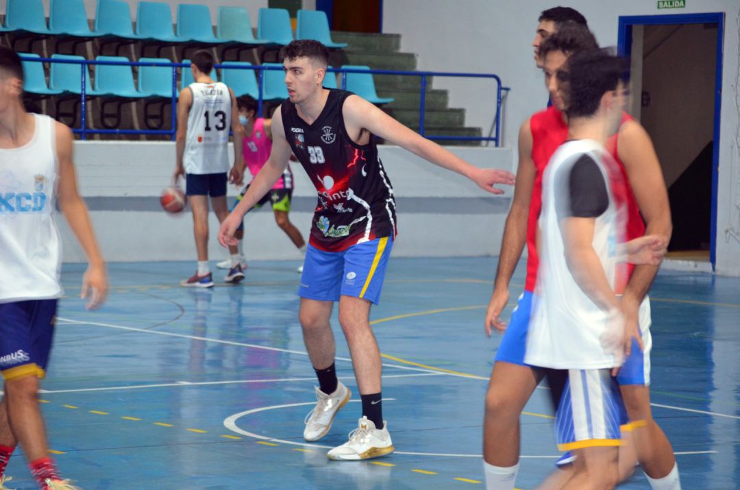 Adrián Riesgo es nuevo jugador del Xerez CD Baloncesto Adrián Riesgo es nuevo jugador del Xerez CD Baloncesto