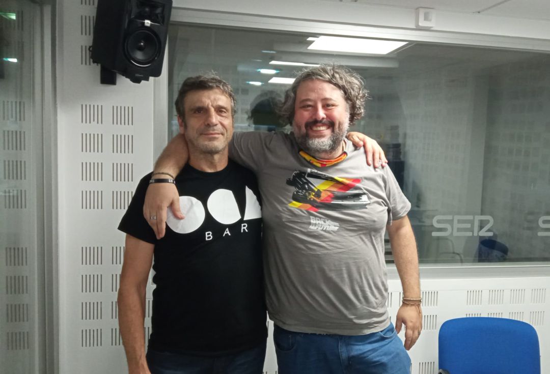 Diego Rodríguez y Carlos Manuel González Lanza, noctívagos y radiofónicos Diego Rodríguez y Carlos Manuel González Lanza, noctívagos y radiofónicos
