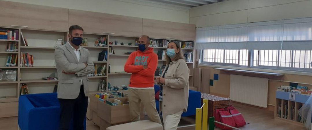 Gonzalo Trenor visita el colegio Salgado Torres Gonzalo Trenor visita el colegio Salgado Torres