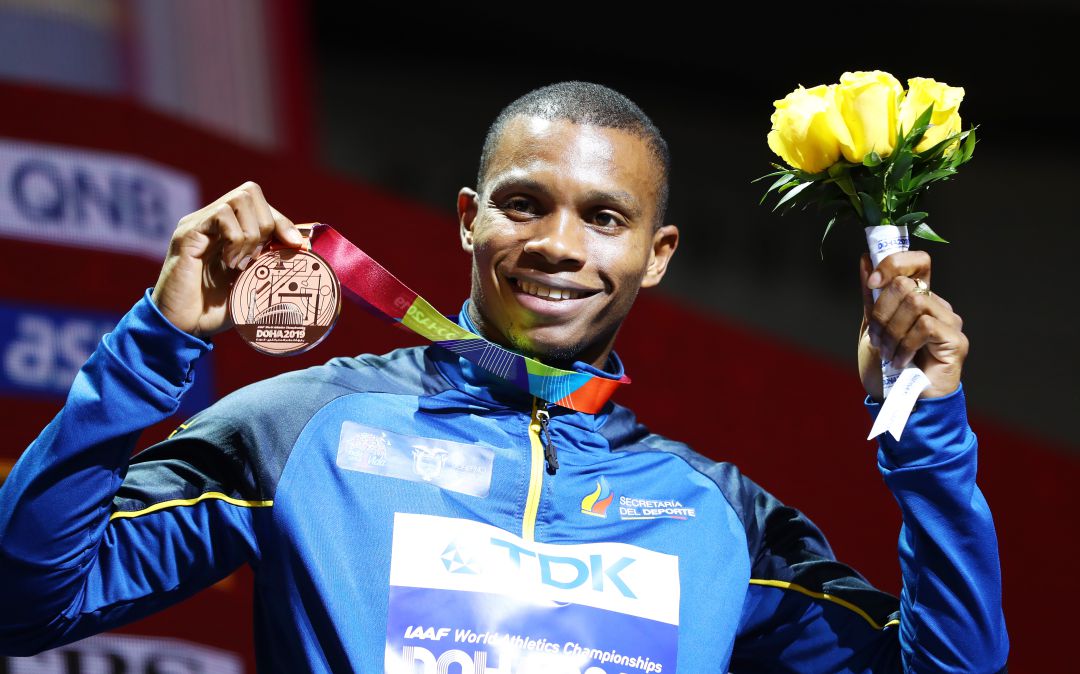 Alex Quiñónez fue bronce en los Mundiales de Doha, celebrados en 2019 Alex Quiñónez fue bronce en los Mundiales de Doha, celebrados en 2019