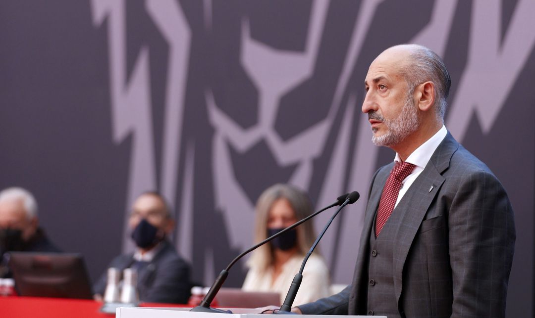 Aitor Elizegi, durante su discurso en la Asamblea Ordinaria Aitor Elizegi, durante su discurso en la Asamblea Ordinaria