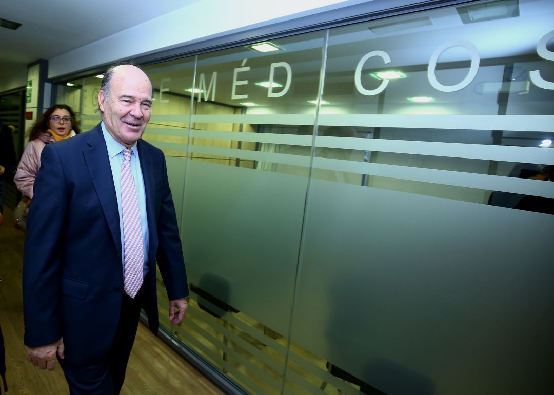 José Luis Díaz Villarig, presidente del Consejo Regional de Colegios de Médicos de Castilla y León José Luis Díaz Villarig, presidente del Consejo Regional de Colegios de Médicos de Castilla y León