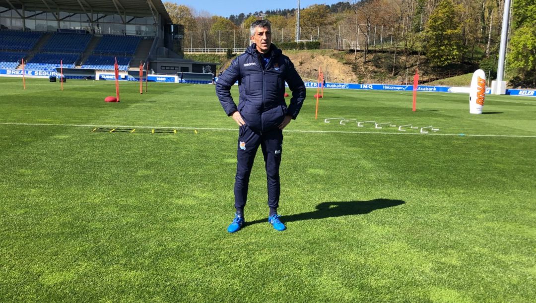 Imanol Alguacil posa en Zubieta antes de un entrenamientos Imanol Alguacil posa en Zubieta antes de un entrenamientos