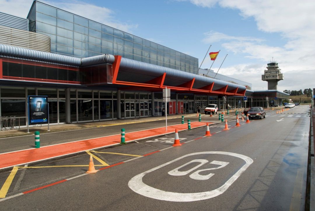 Aeropuerto Seve Ballesteros de Santander Aeropuerto Seve Ballesteros de Santander