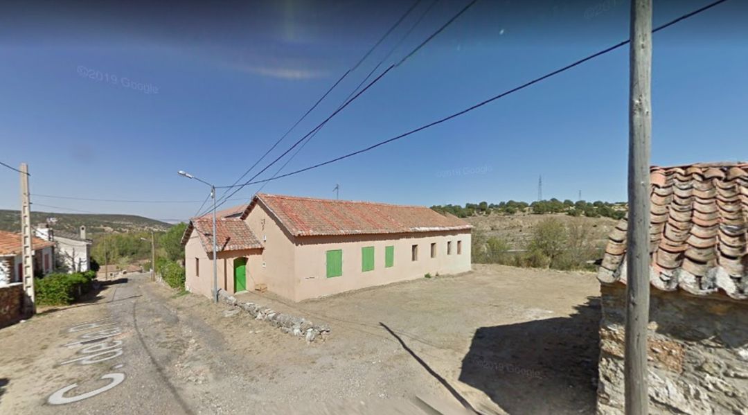 Los vecinos de Siguero reclaman la reapertura del único bar y Centro Social del pueblo Los vecinos de Siguero reclaman la reapertura del único bar y Centro Social del pueblo
