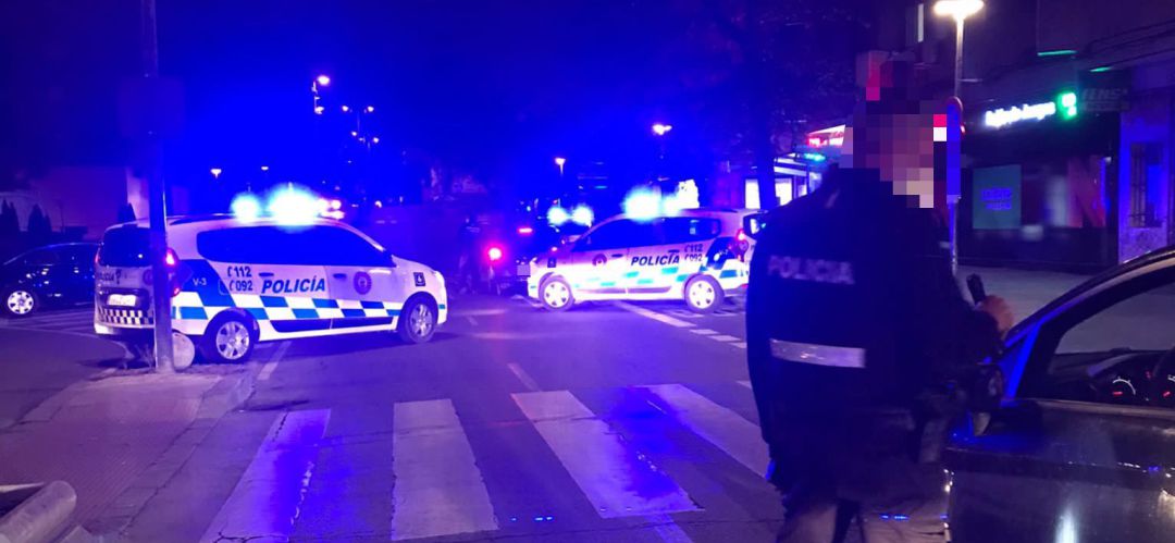 Los agentes de Valdemoro durante una de sus actuaciones Los agentes de Valdemoro durante una de sus actuaciones
