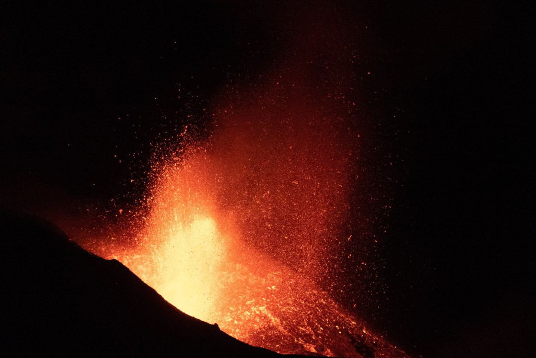 Volcán en erupción Volcán en erupción