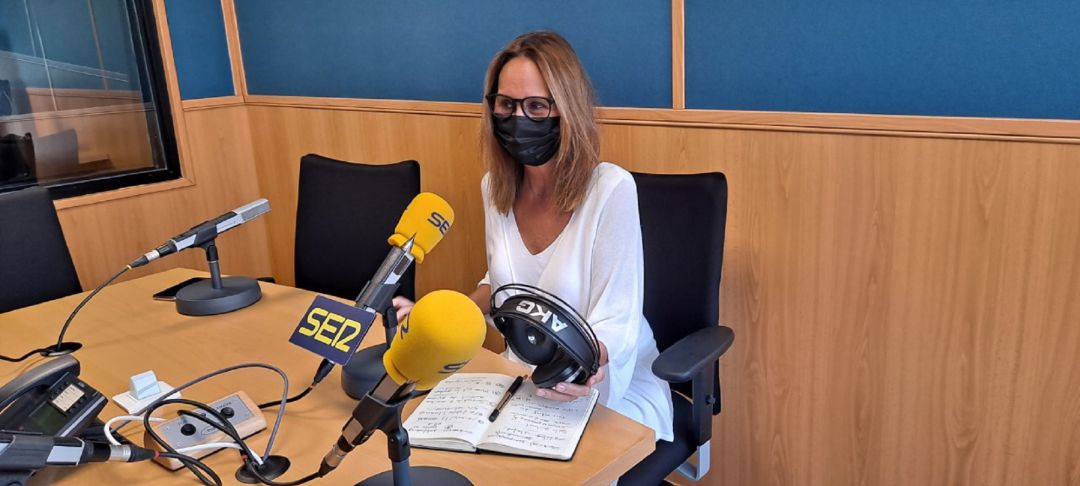 María Dueñas María Dueñas