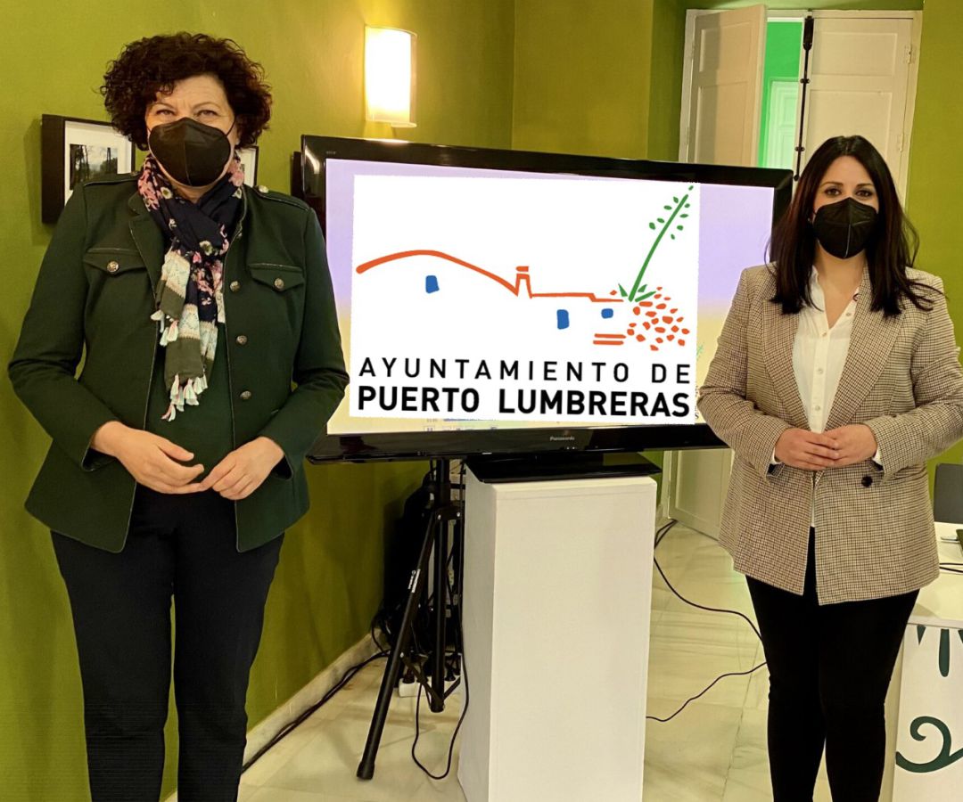 Alcaldesa de Puerto Lumbreras, María Ángeles Túnez y la concejala de Hacienda, Raquel Rodríguez Alcaldesa de Puerto Lumbreras, María Ángeles Túnez y la concejala de Hacienda, Raquel Rodríguez