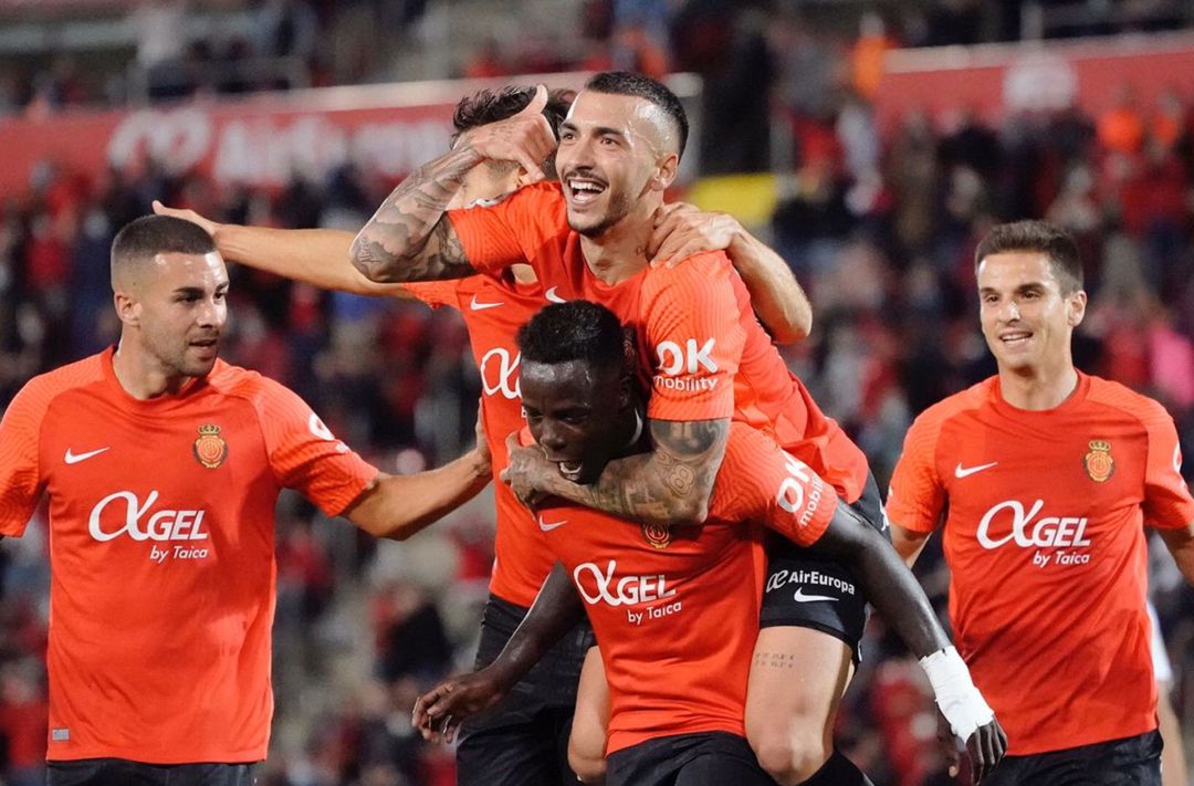 Antonio Sánchez celebra un gol Antonio Sánchez celebra un gol