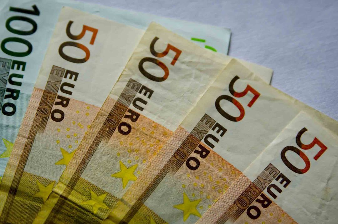 Archivo - Moneda, billete, billetes,euro ,euros, capital, efectivo, metálico, riqueza Archivo - Moneda, billete, billetes,euro ,euros, capital, efectivo, metálico, riqueza