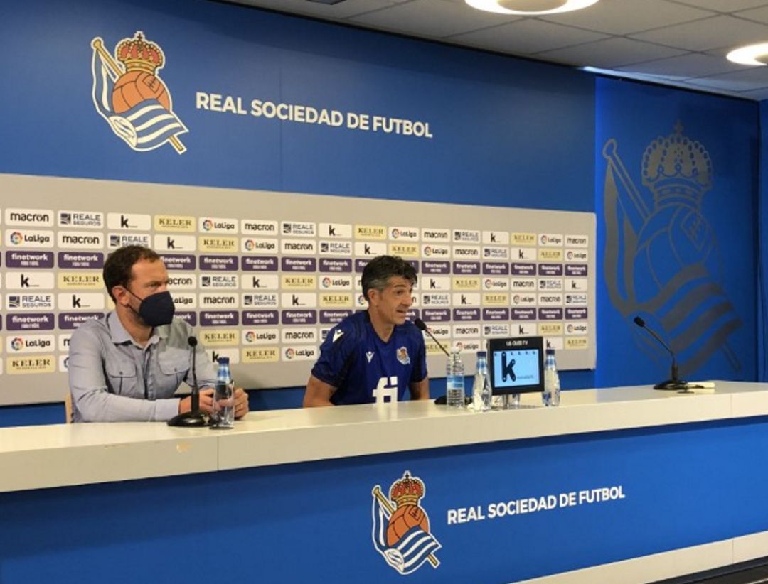 Imanol en la sala de prensa de Zubieta Imanol en la sala de prensa de Zubieta