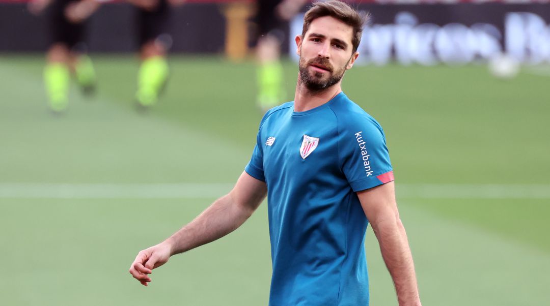 Yeray Álvarez, durante un entrenamiento Yeray Álvarez, durante un entrenamiento