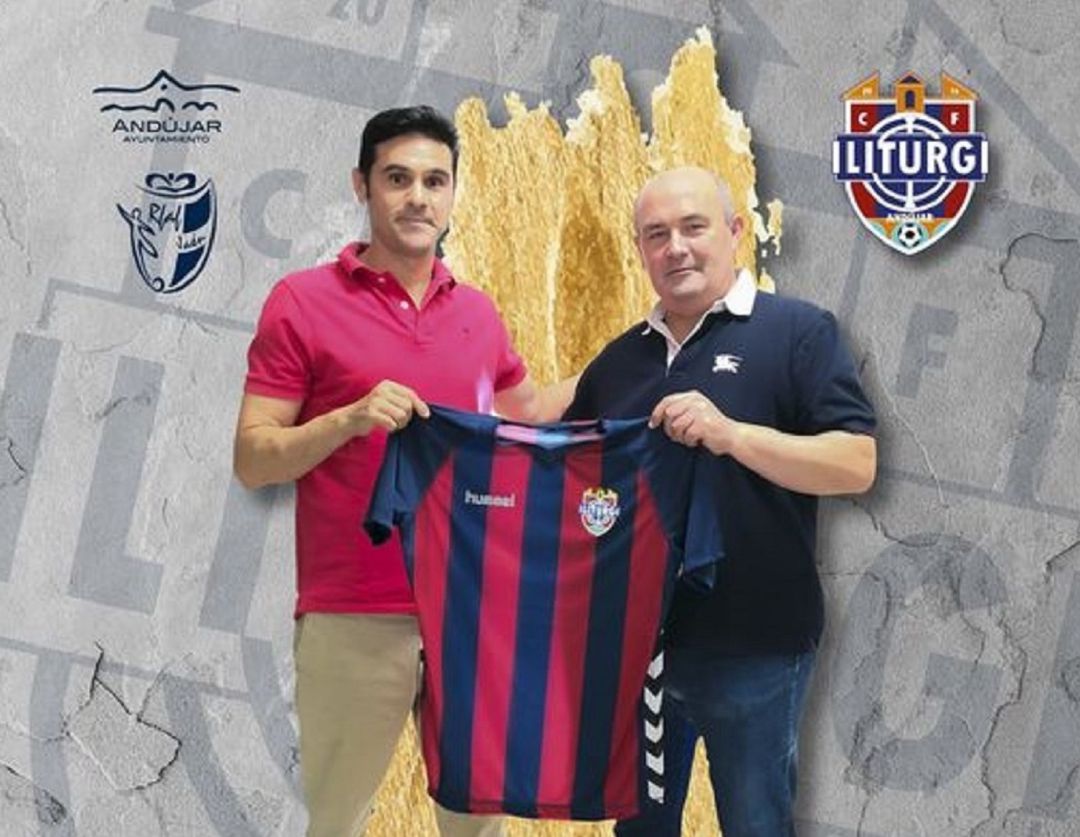 Diego Corbella junto a Juan Antonio Segado, ya ex-presidente del Iliturgi. Diego Corbella junto a Juan Antonio Segado, ya ex-presidente del Iliturgi.
